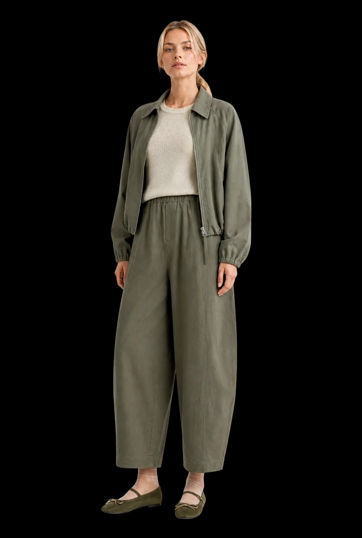 Look 17 — Gentle Movement, Drop 02 — SHINE